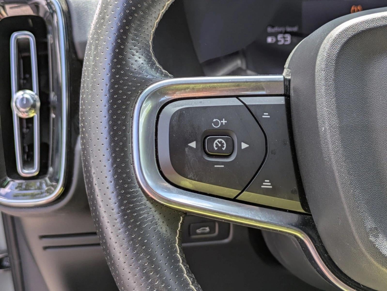 2021 Volvo XC40 Recharge P8 eAWD Pure Electric