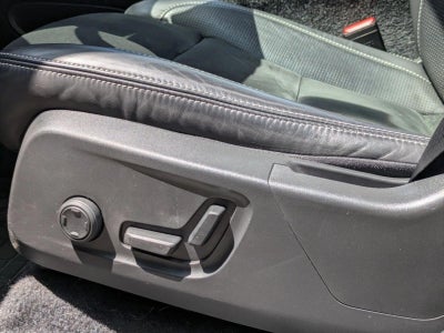 2021 Volvo XC40 Recharge P8 eAWD Pure Electric