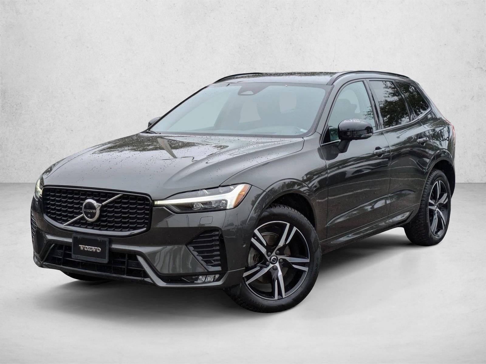 2022 Volvo XC60 B5 AWD R-Design