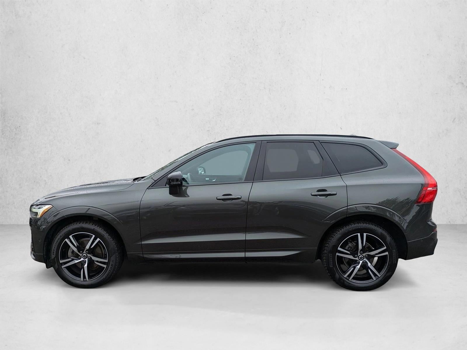 2022 Volvo XC60 B5 AWD R-Design
