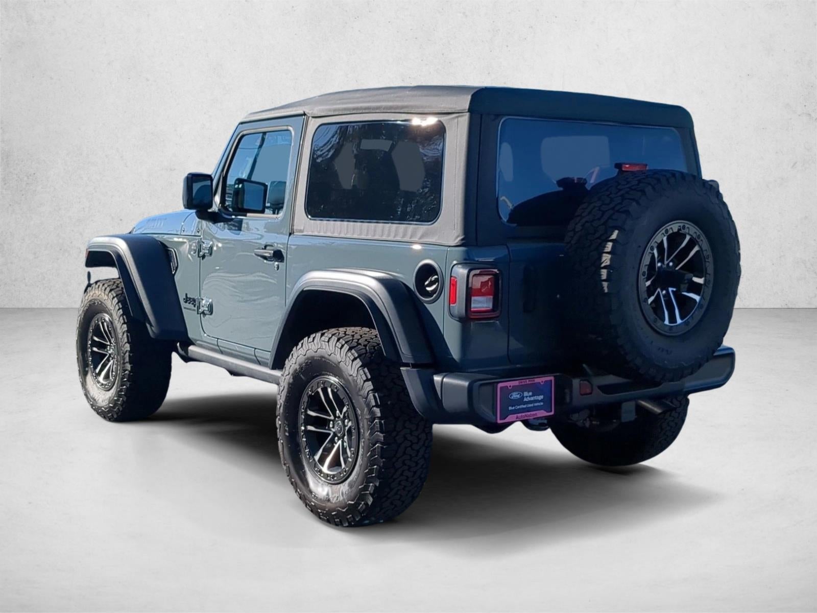 2025 Jeep Wrangler Willys 2 Door 4x4