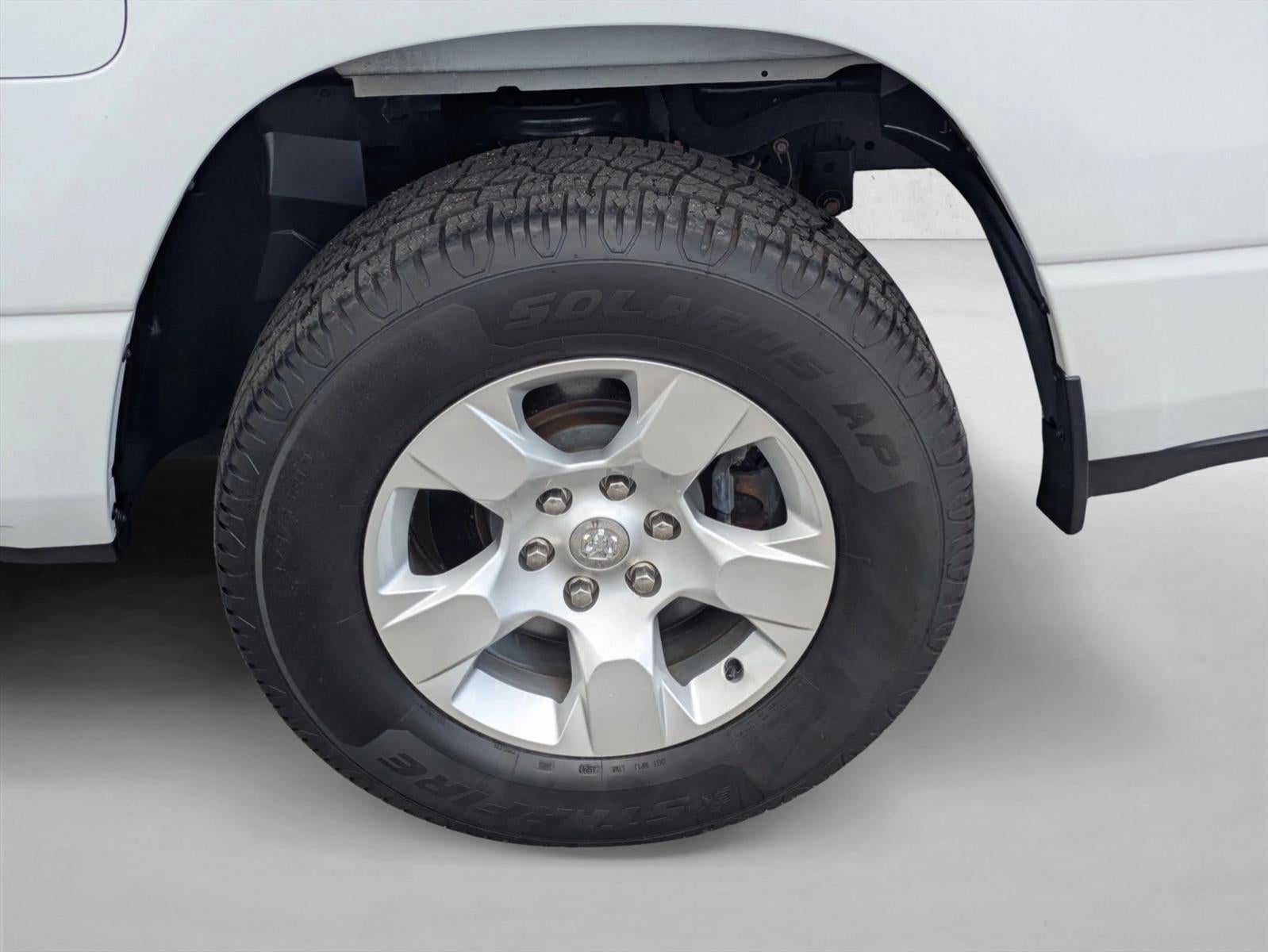 2022 RAM 1500 Big Horn 4x2 Quad Cab 6'4" Box