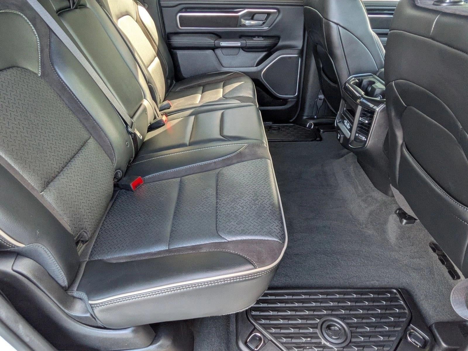 2022 RAM 1500 Laramie 4x4 Crew Cab 5'7" Box