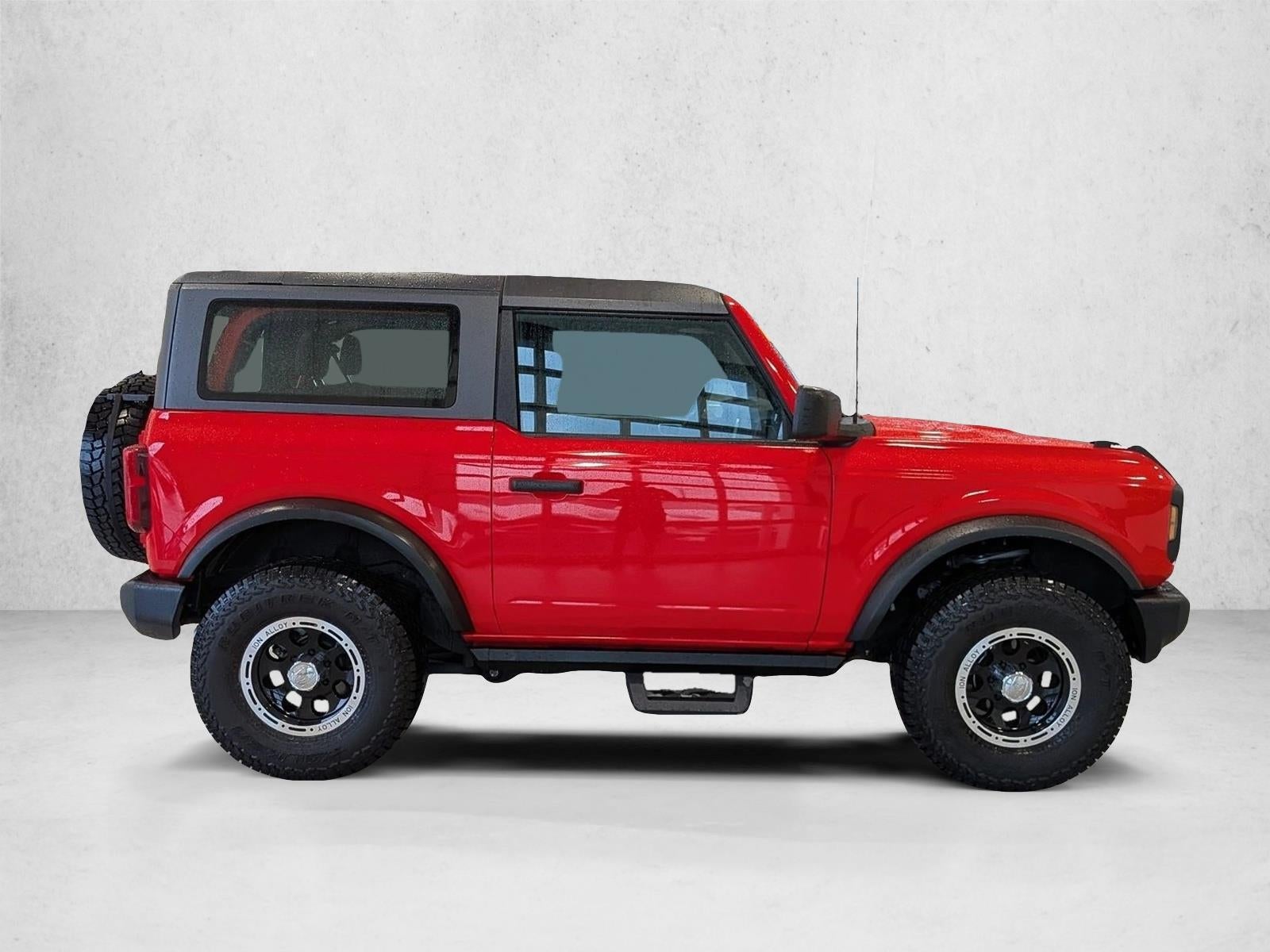 2023 Ford Bronco Base 2 Door 4x4