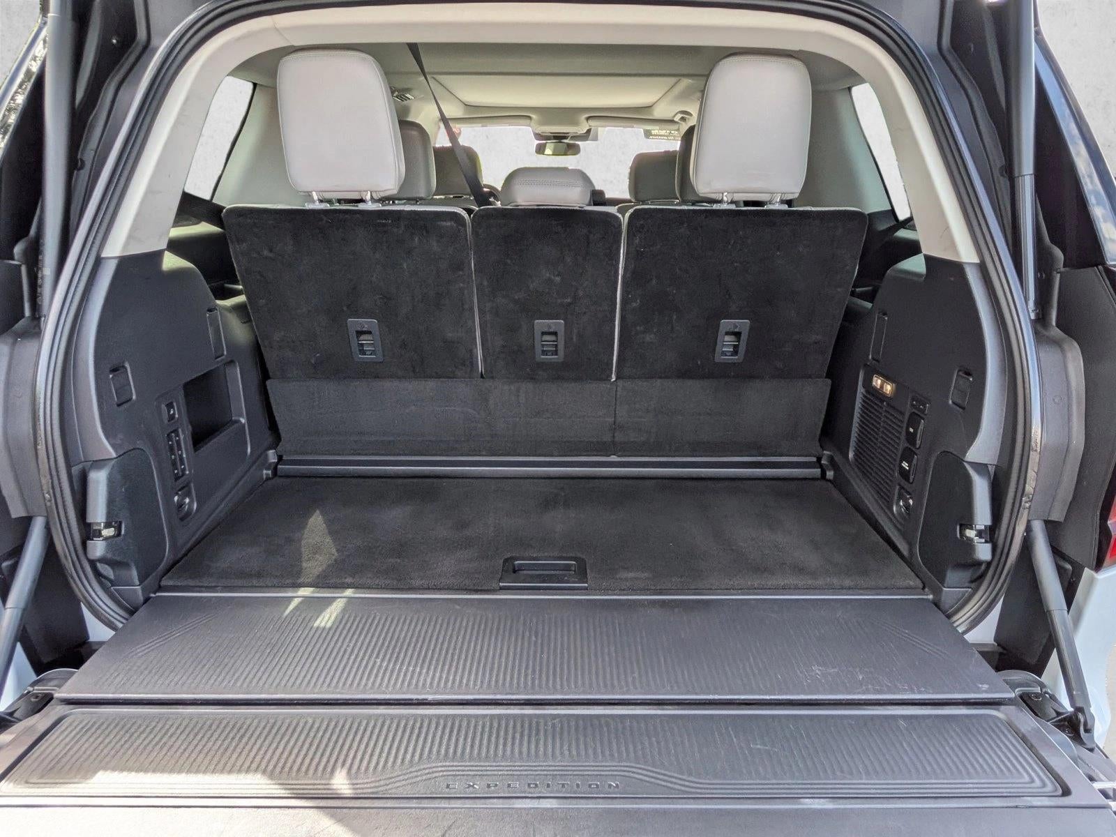 2025 Ford Expedition Active 4x4