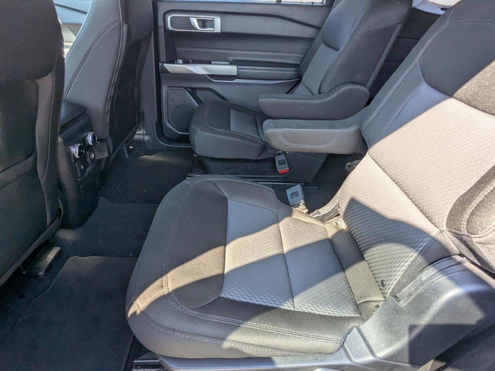 2023 Ford Explorer XLT RWD