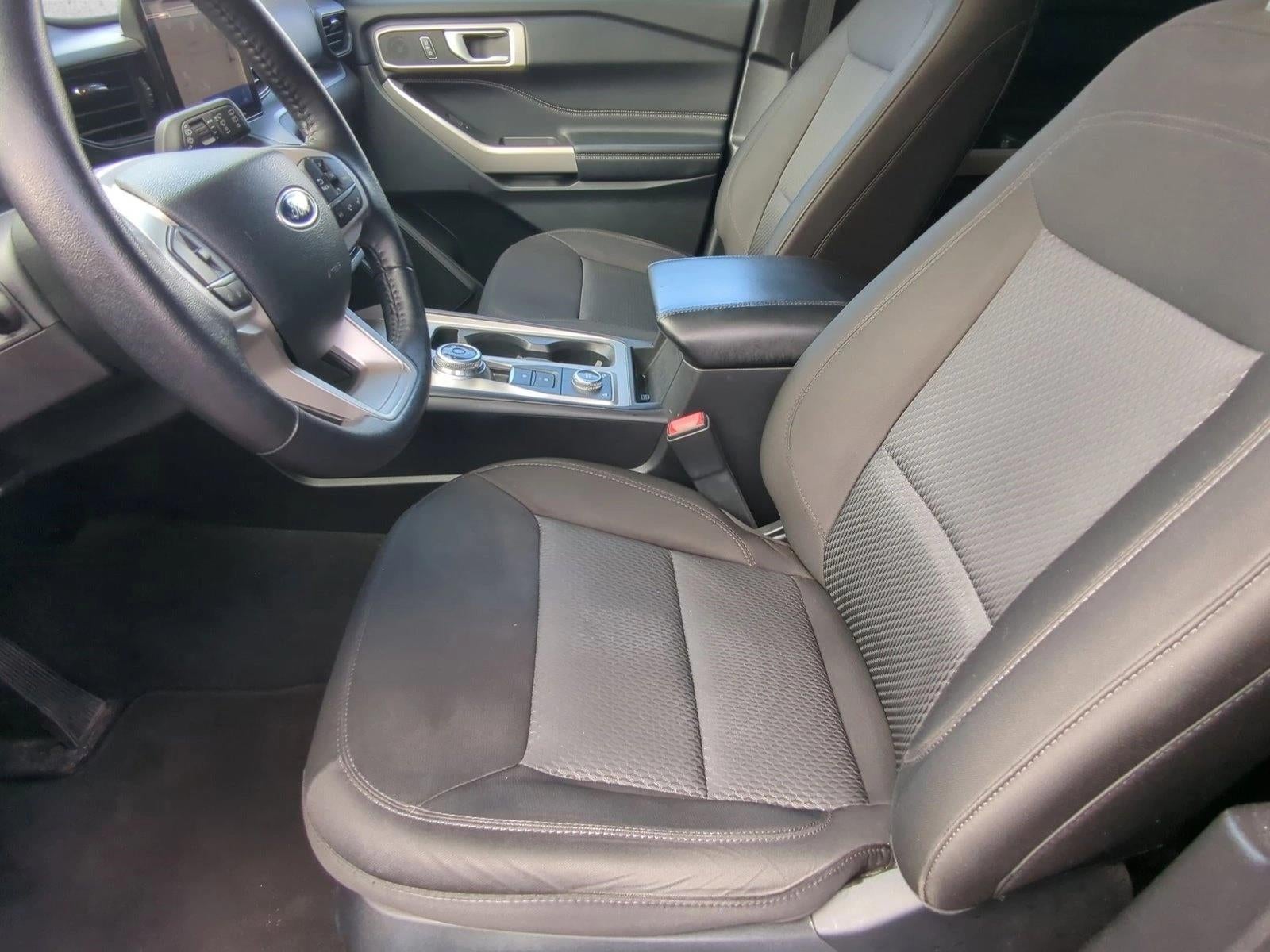 2023 Ford Explorer XLT 4WD