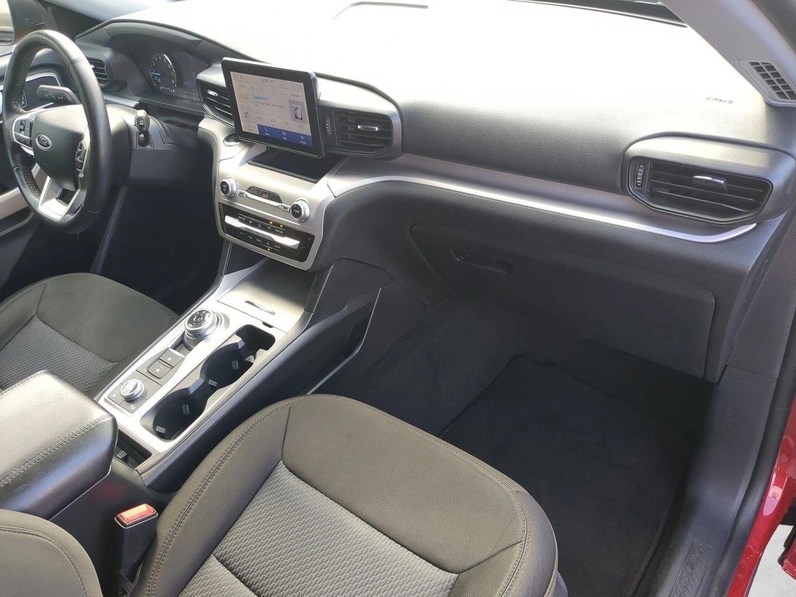 2023 Ford Explorer XLT 4WD