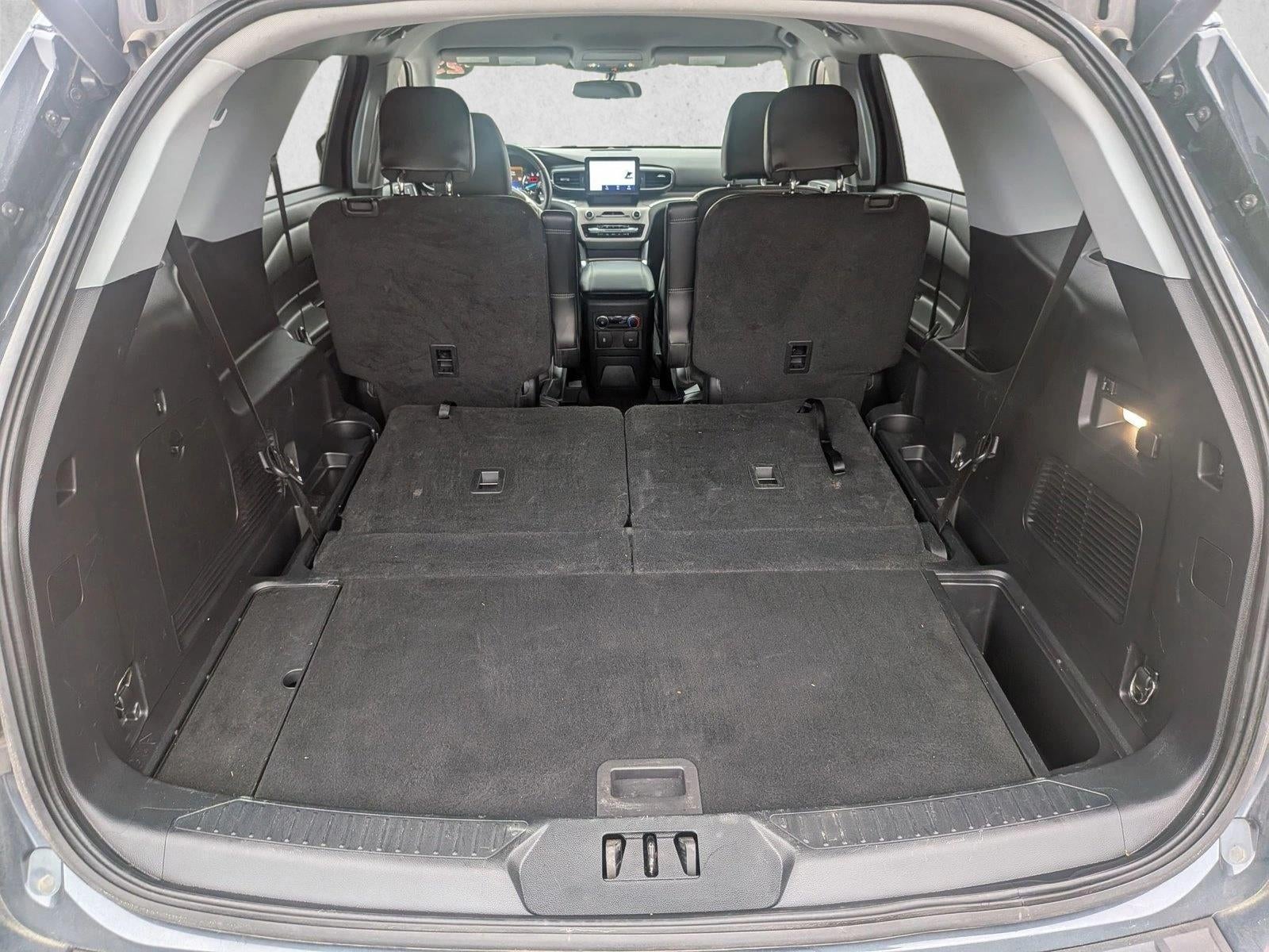 2023 Ford Explorer XLT 4WD