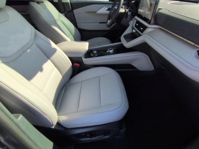 2026 Ford Explorer Active w/200A Pkg RWD