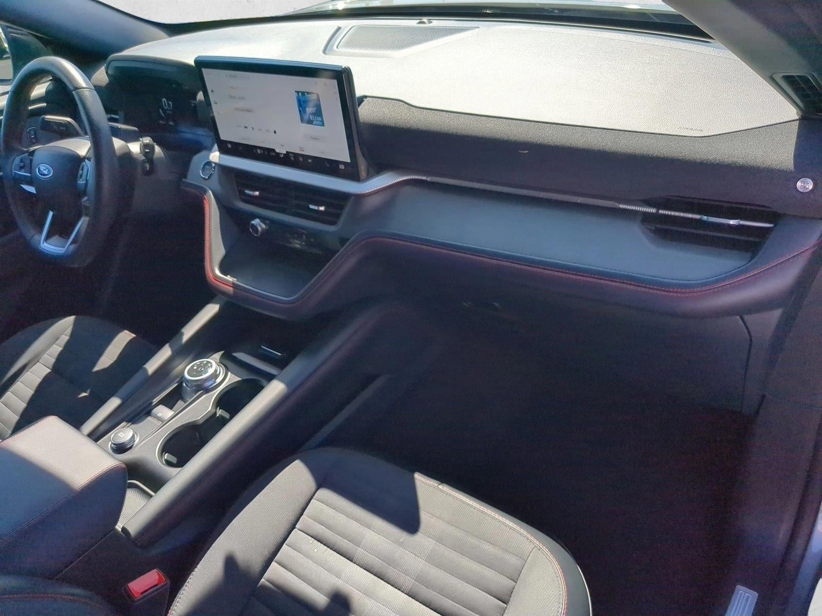 2025 Ford Explorer ST-Line 4WD