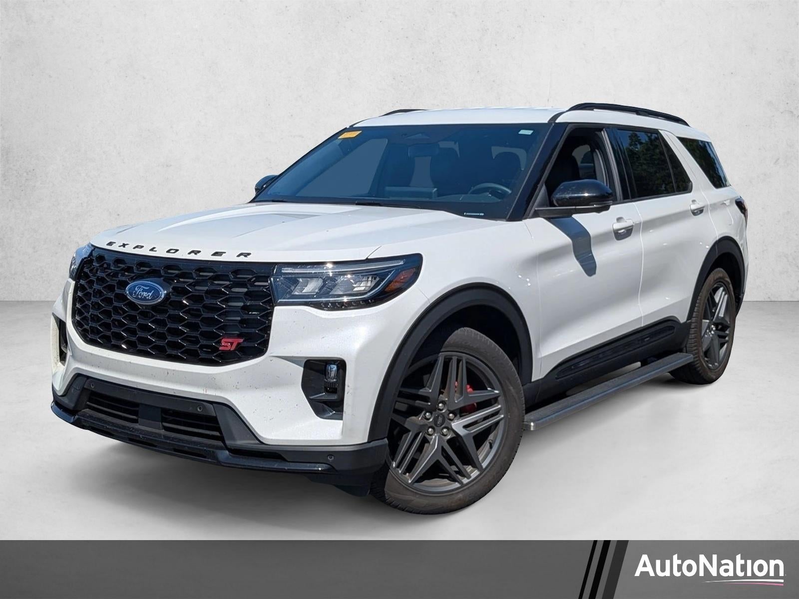 2025 Ford Explorer ST RWD