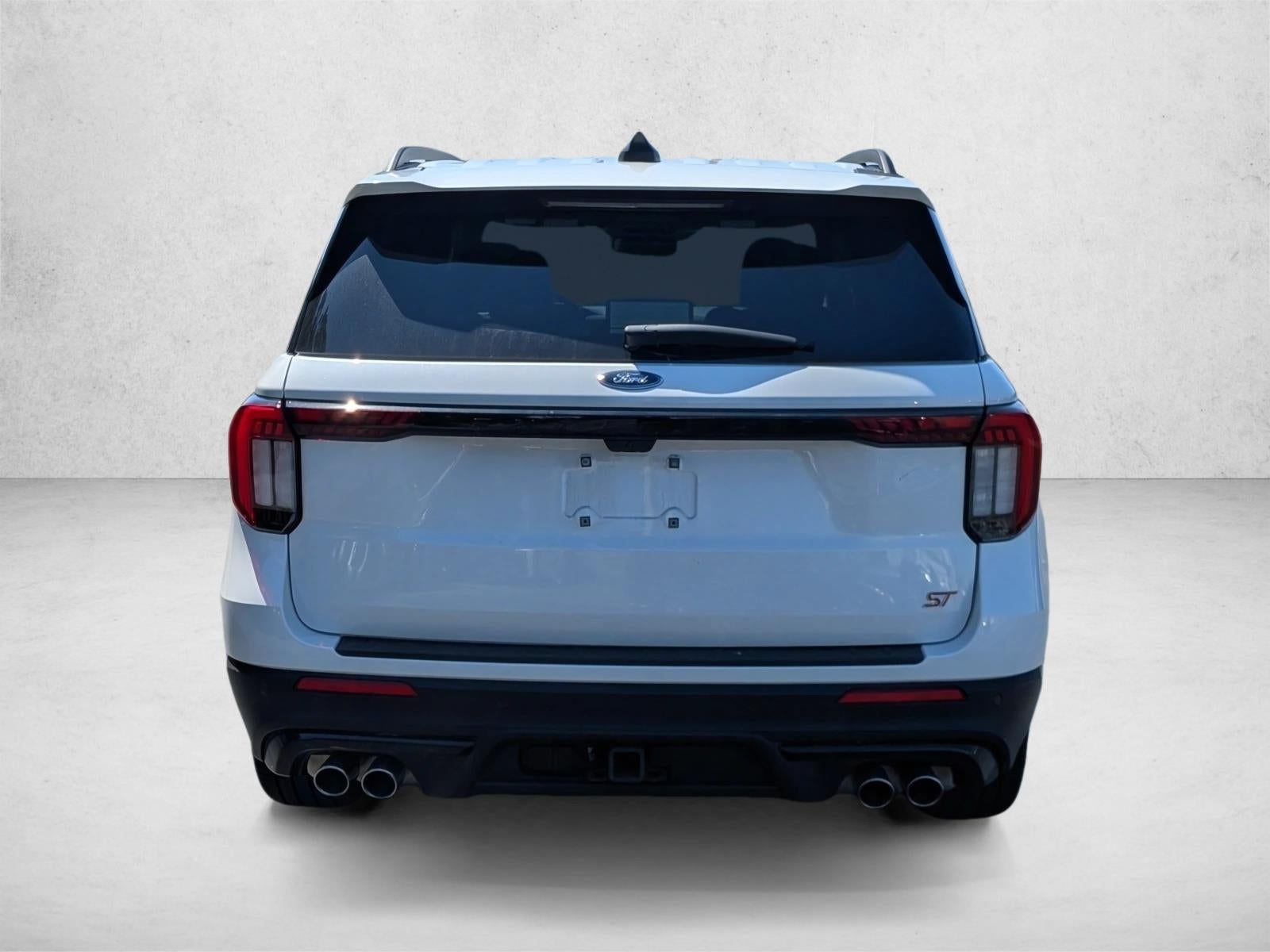 2025 Ford Explorer ST RWD