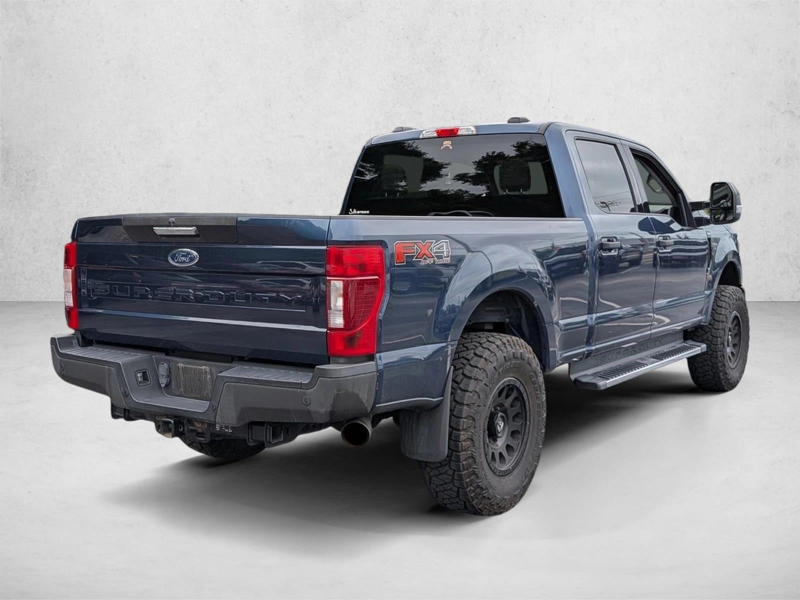 2020 Ford Super Duty F-250 SRW XLT 4WD Crew Cab 6.75' Box