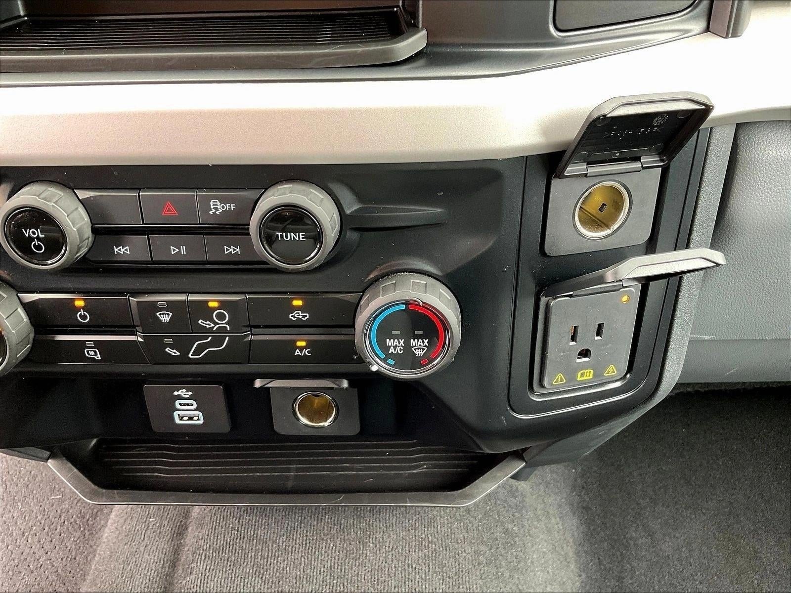 2026 Ford Super Duty F-250 SRW XLT 4WD Crew Cab 6.75' Box