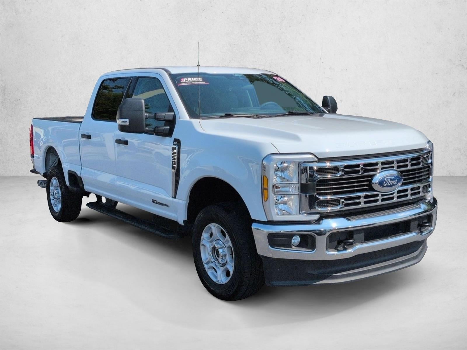2026 Ford Super Duty F-250 SRW XLT 4WD Crew Cab 6.75' Box