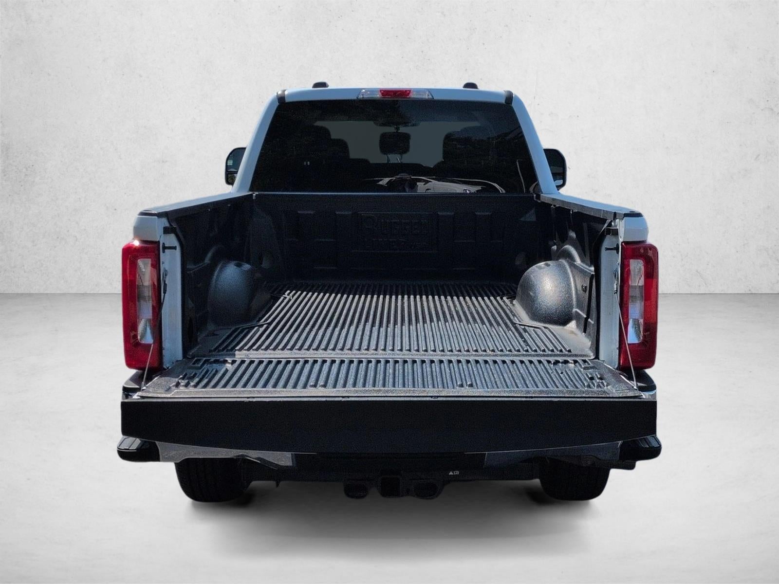2026 Ford Super Duty F-250 SRW XLT 4WD Crew Cab 6.75' Box