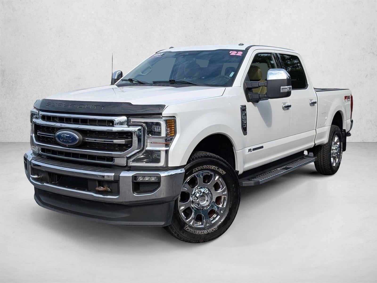2022 Ford Super Duty F-250 SRW LARIAT 4WD Crew Cab 6.75' Box