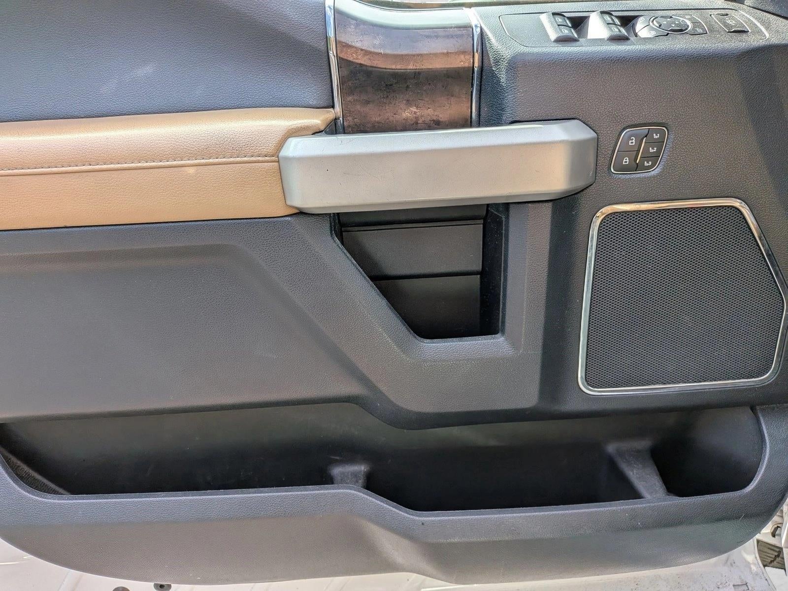 2022 Ford Super Duty F-250 SRW LARIAT 4WD Crew Cab 6.75' Box