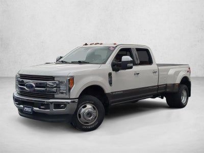 2019 Ford Super Duty F-350 DRW King Ranch 4WD Crew Cab 8' Box