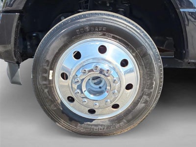 2019 Ford Super Duty F-450 DRW Platinum 4WD Crew Cab 8' Box