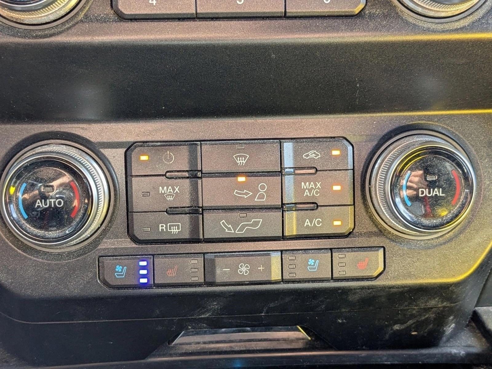 2019 Ford F-150 LARIAT 4WD SuperCrew 5.5' Box