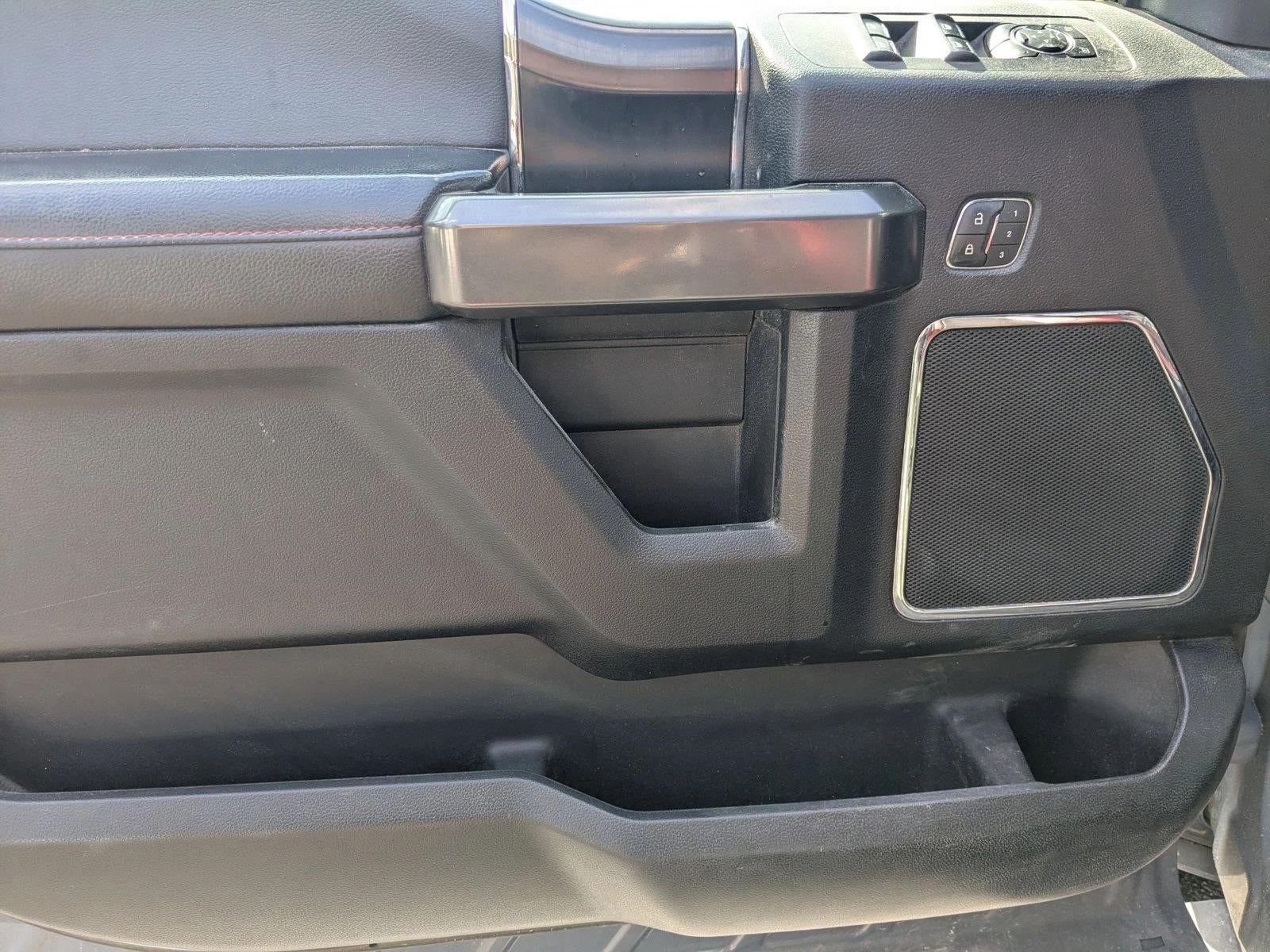 2019 Ford F-150 LARIAT 4WD SuperCrew 5.5' Box