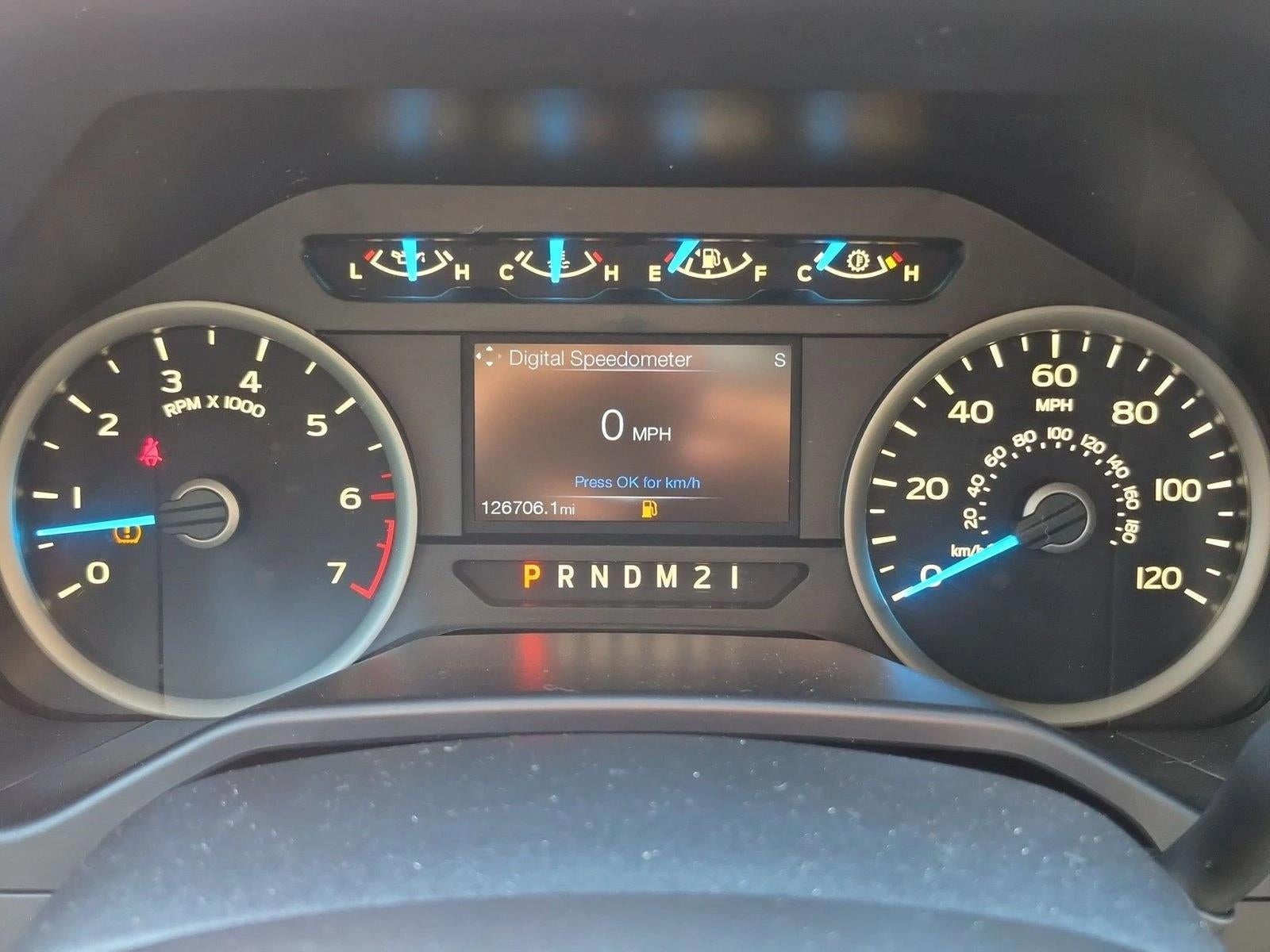 2015 Ford F-150 4WD SuperCrew 5-1/2 Ft Box XLT