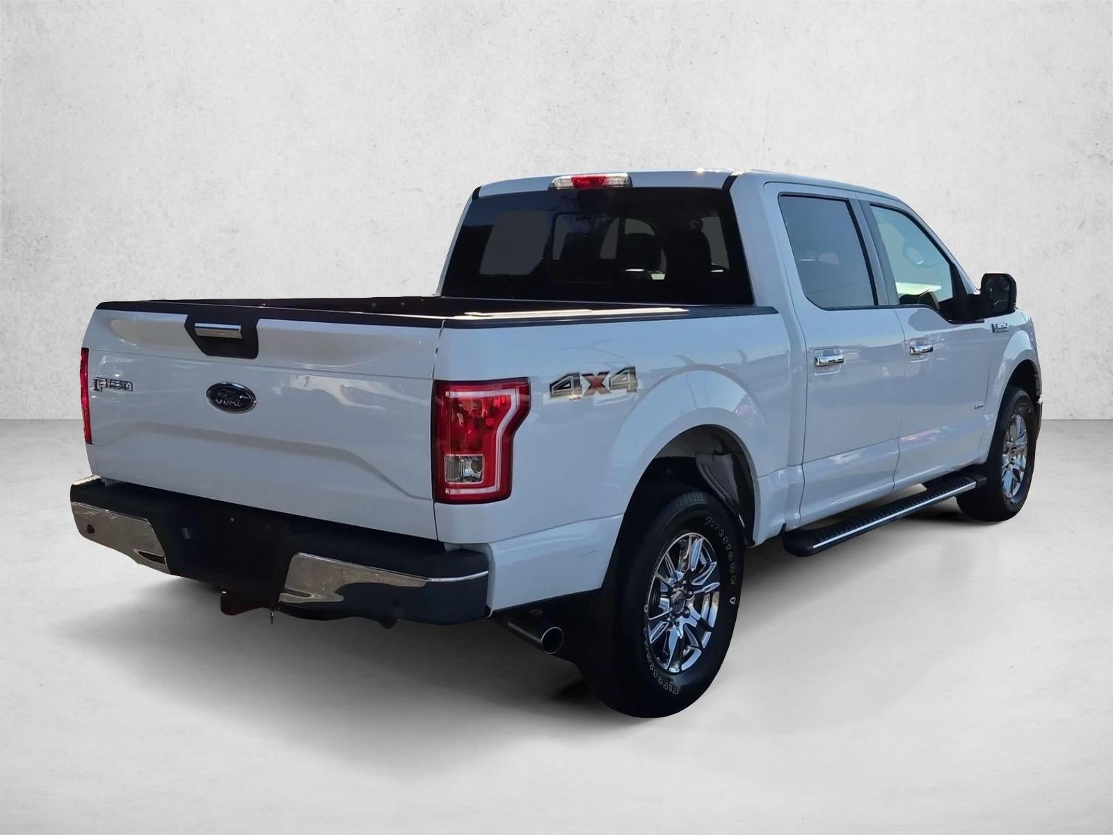 2015 Ford F-150 4WD SuperCrew 5-1/2 Ft Box XLT