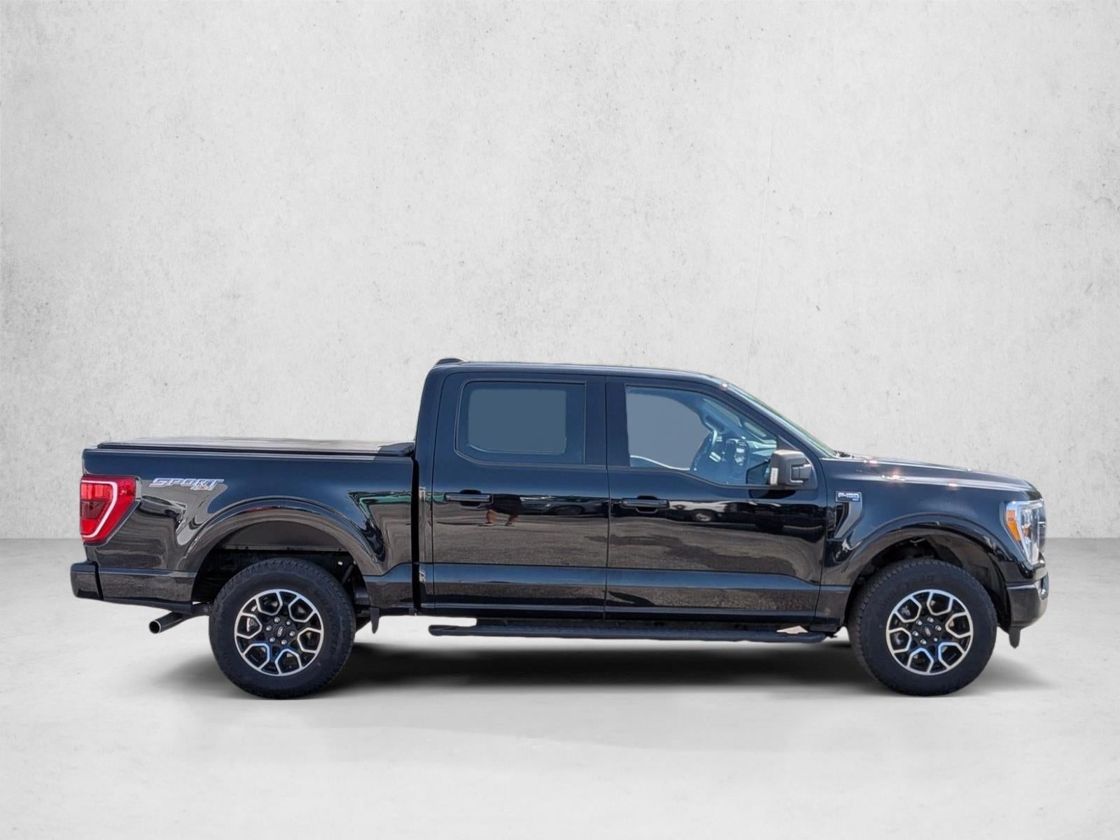 2023 Ford F-150 XLT 4WD SuperCrew 5.5' Box