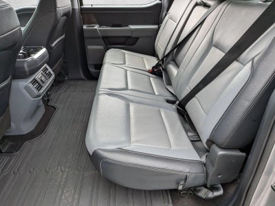 2022 Ford F-150 LARIAT 4WD SuperCrew 5.5' Box