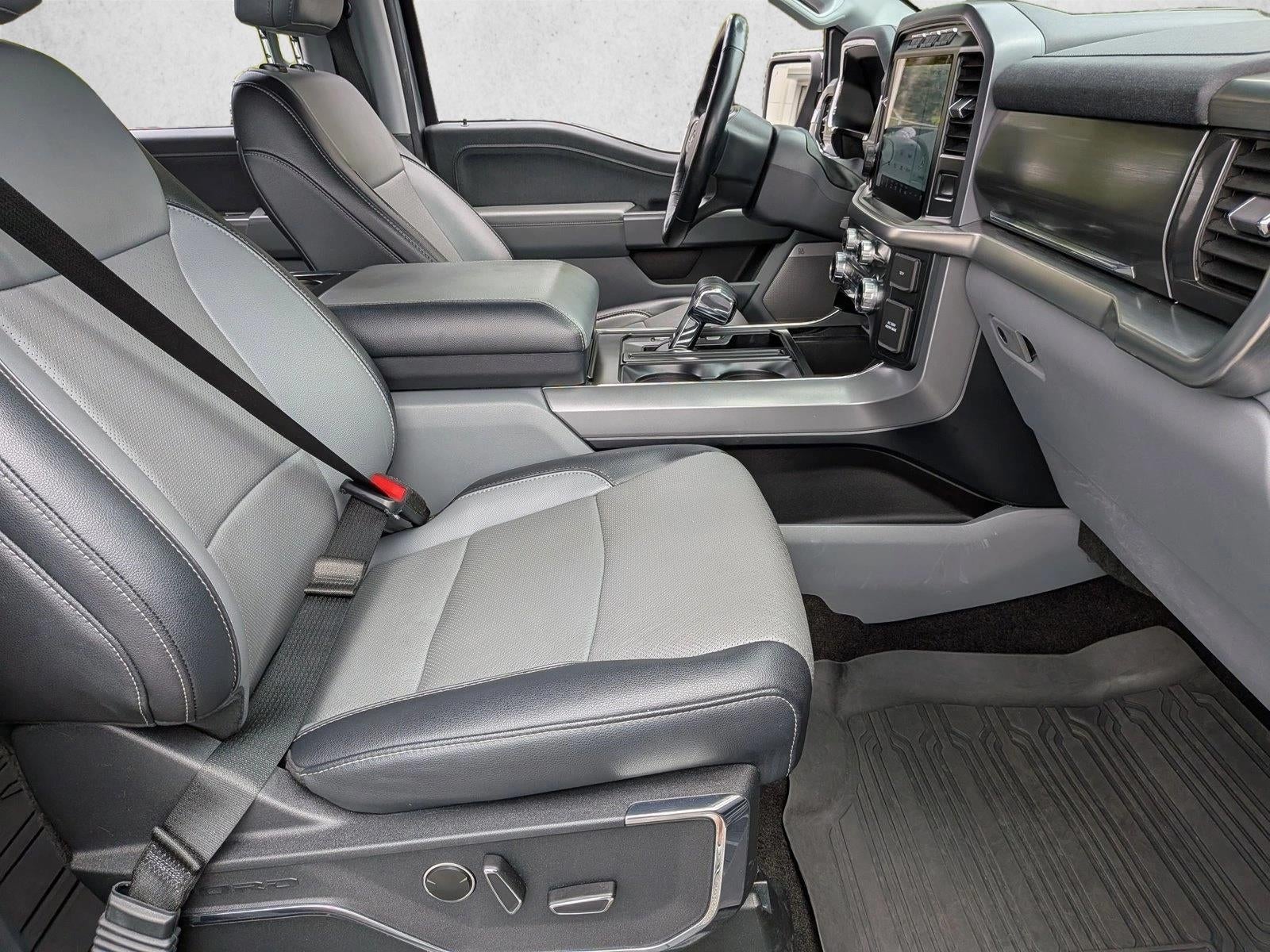 2022 Ford F-150 LARIAT 4WD SuperCrew 5.5' Box