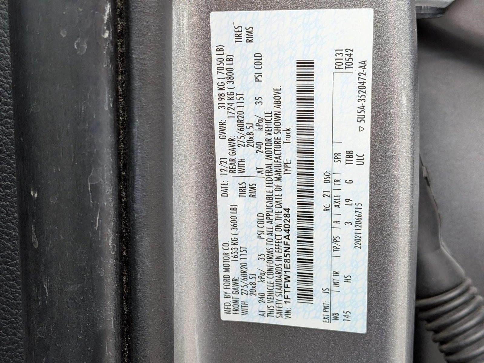 2022 Ford F-150 LARIAT 4WD SuperCrew 5.5' Box