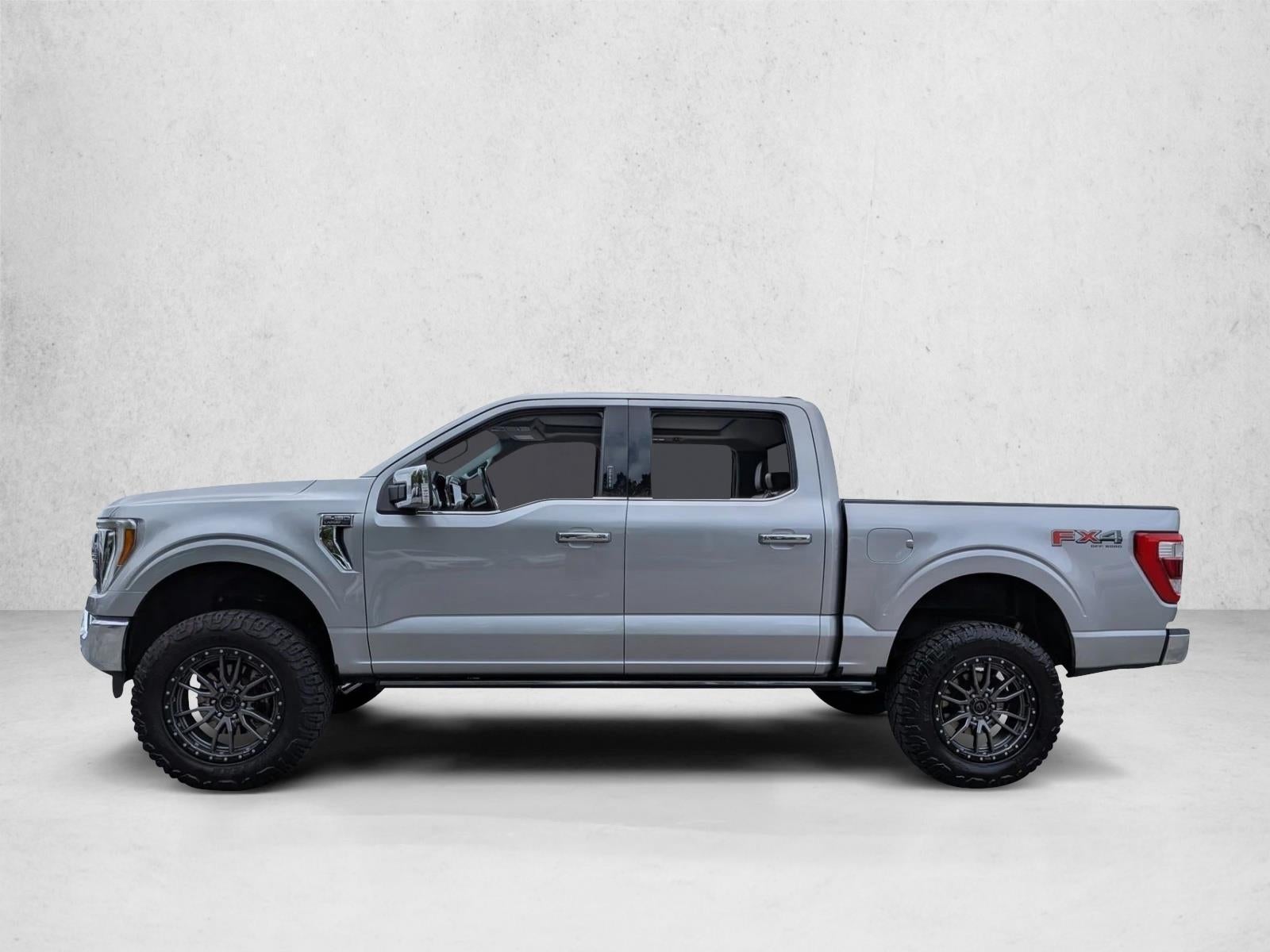 2022 Ford F-150 LARIAT 4WD SuperCrew 5.5' Box