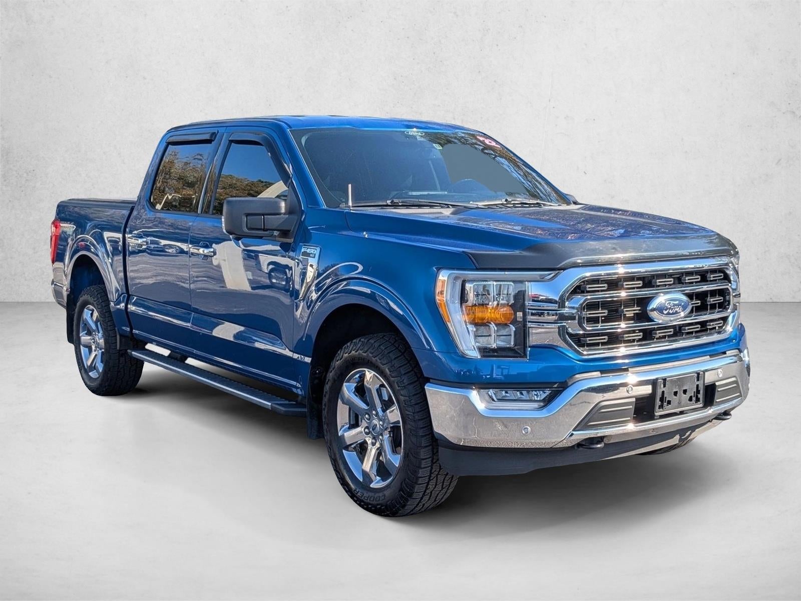 2022 Ford F-150 XLT 4WD SuperCrew 5.5' Box