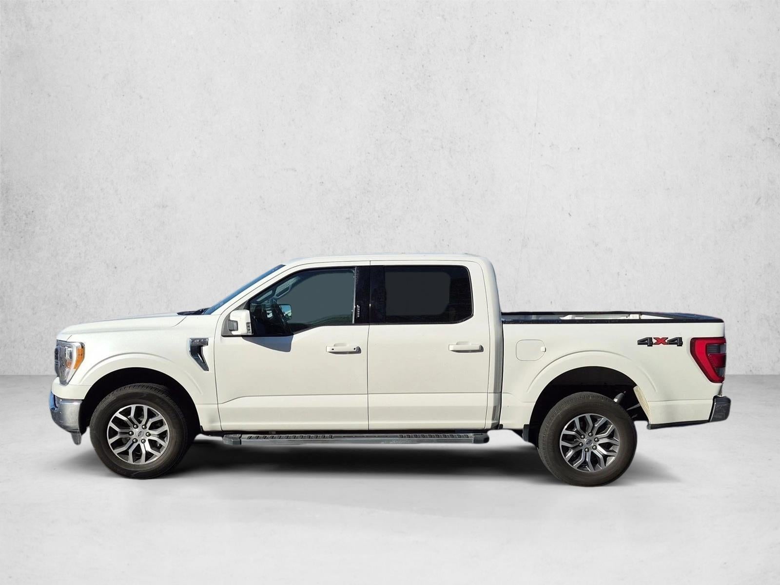 2022 Ford F-150 LARIAT 4WD SuperCrew 5.5' Box