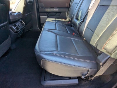 2022 Ford F-150 LARIAT 4WD SuperCrew 5.5' Box