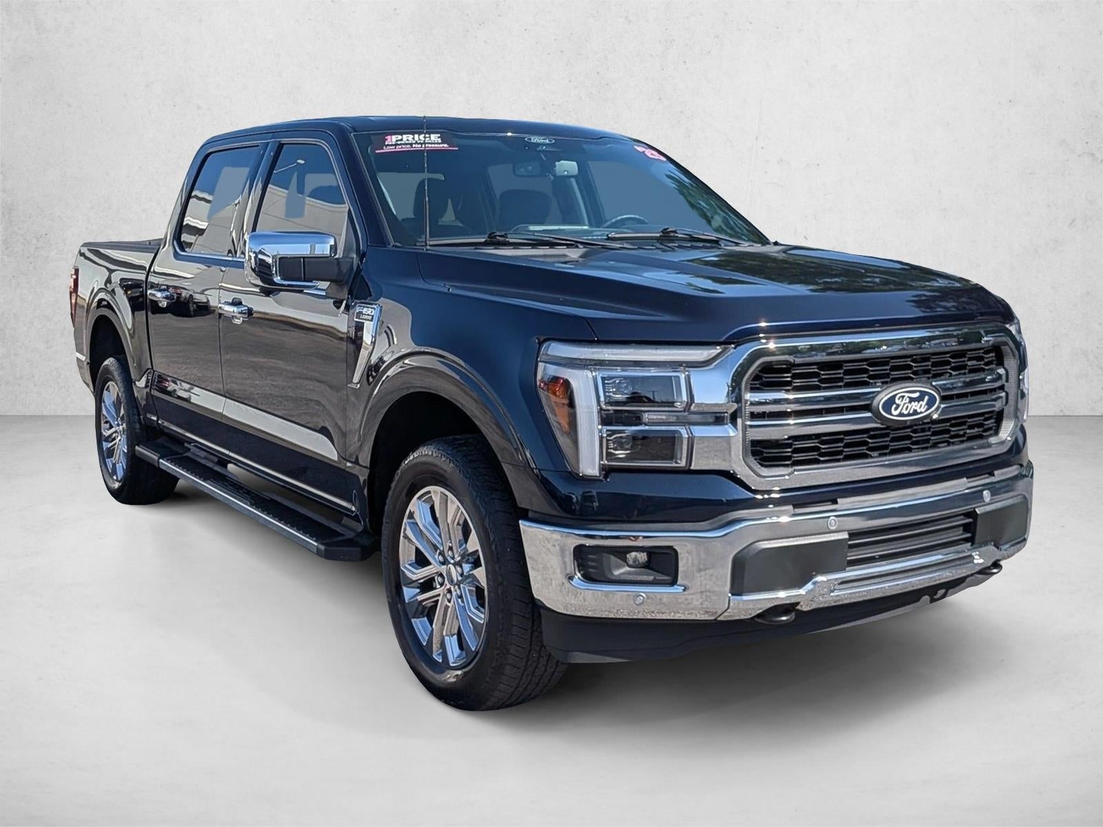 2025 Ford F-150 LARIAT 4WD SuperCrew 5.5' Box