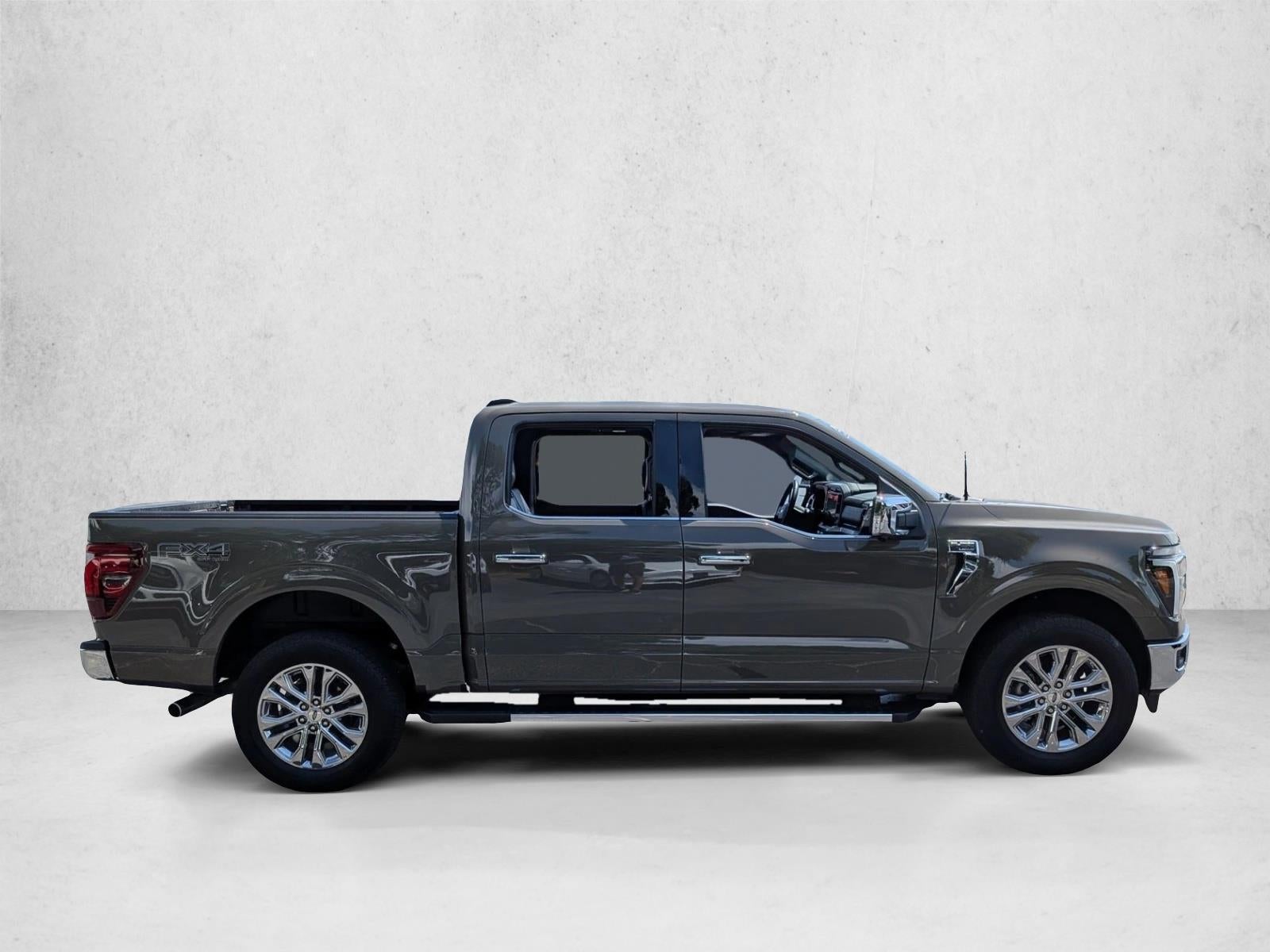 2025 Ford F-150 LARIAT 4WD SuperCrew 5.5' Box