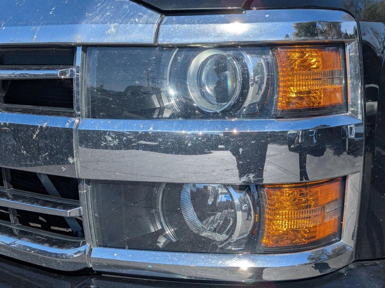 2018 Chevrolet Silverado 3500 HD Crew Cab Long Box 4-Wheel Drive High Country