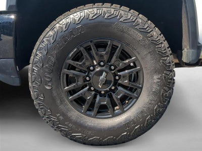 2024 Chevrolet Silverado 2500 HD Crew Cab Standard Box 4-Wheel Drive ZR2