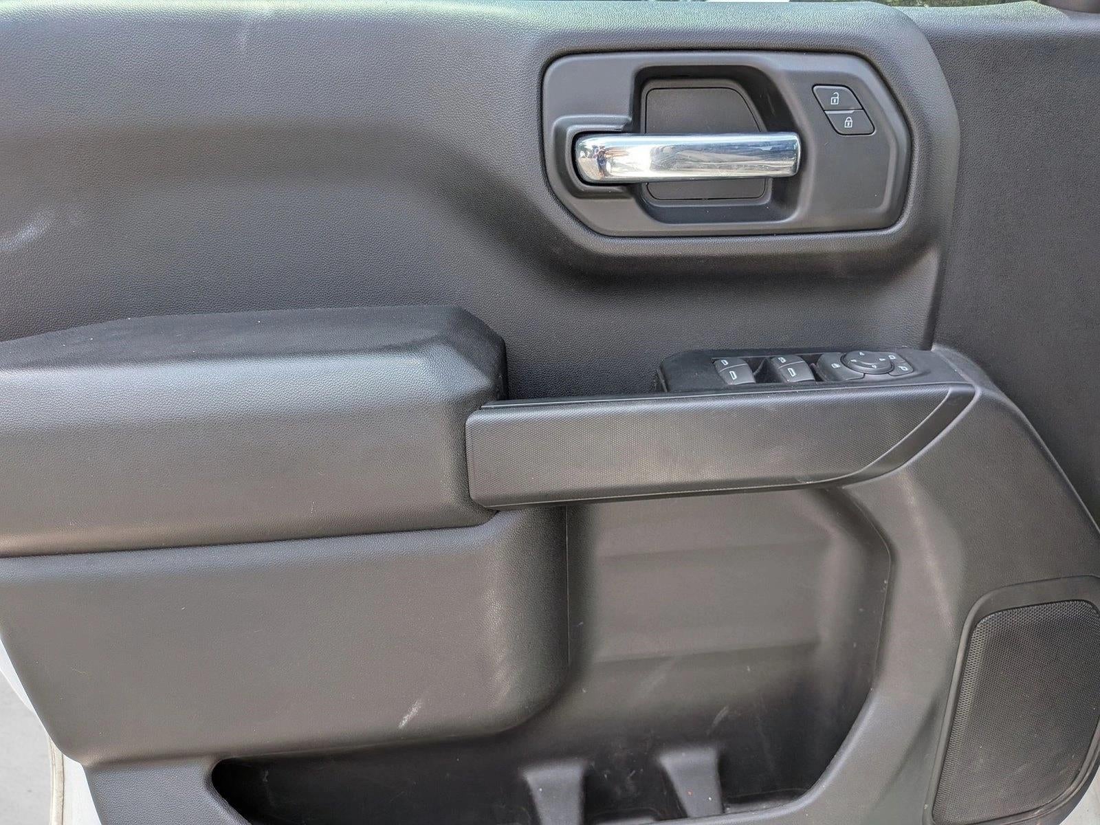 2023 Chevrolet Silverado 1500 Crew Cab Short Box 2-Wheel Drive Custom