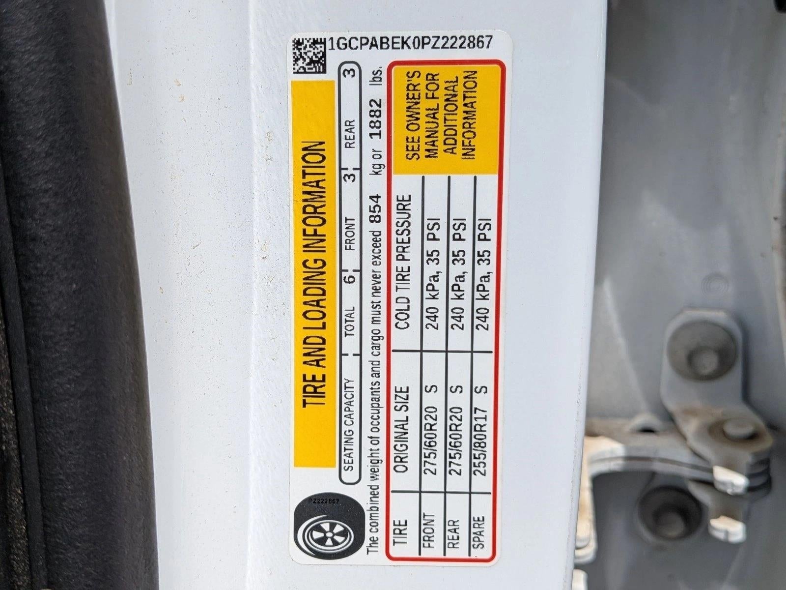 2023 Chevrolet Silverado 1500 Crew Cab Short Box 2-Wheel Drive Custom