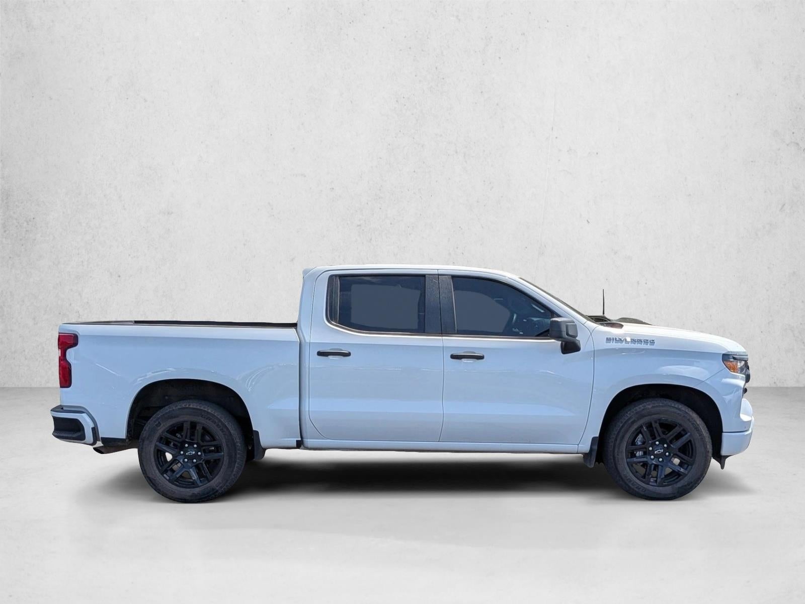 2023 Chevrolet Silverado 1500 Crew Cab Short Box 2-Wheel Drive Custom
