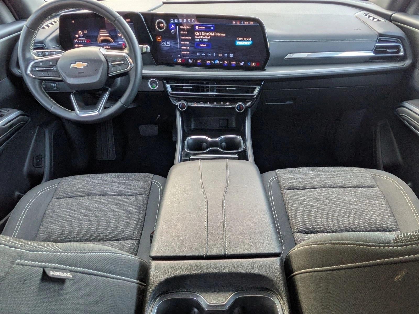 2024 Chevrolet Traverse LS w/1LS