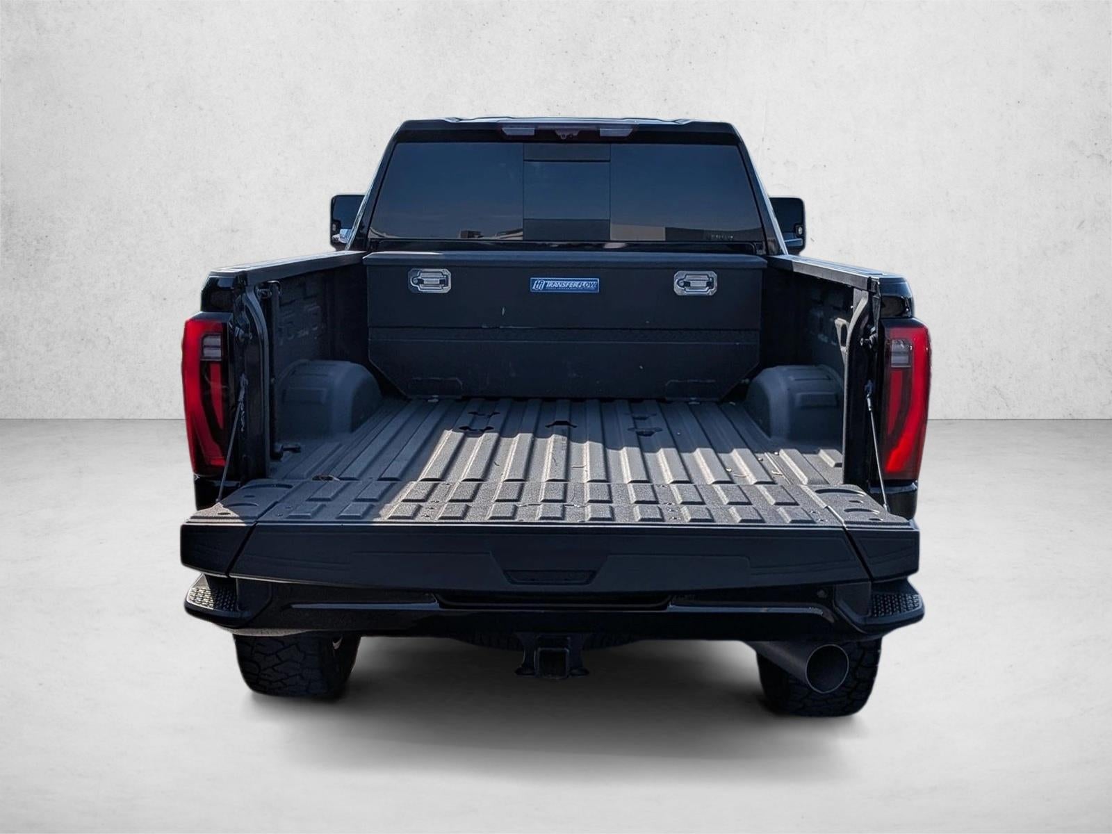 2024 GMC Sierra 2500 HD Crew Cab Standard Box 4-Wheel Drive Denali Ultimate