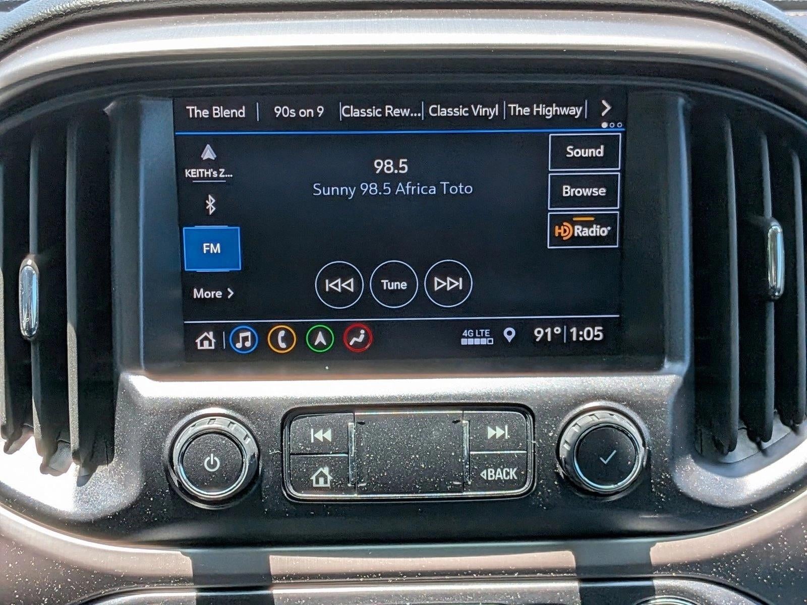 2022 GMC Canyon Crew Cab Short Box 4-Wheel Drive AT4 w/Leather