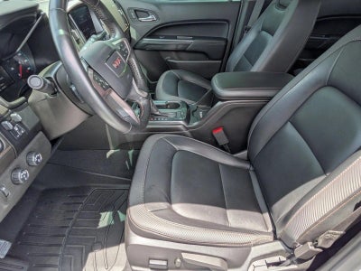 2022 GMC Canyon Crew Cab Short Box 4-Wheel Drive AT4 w/Leather
