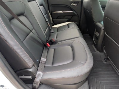 2022 GMC Canyon Crew Cab Short Box 4-Wheel Drive AT4 w/Leather