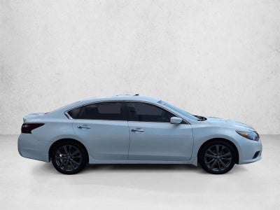 2018 Nissan Altima 2.5 SR Sedan